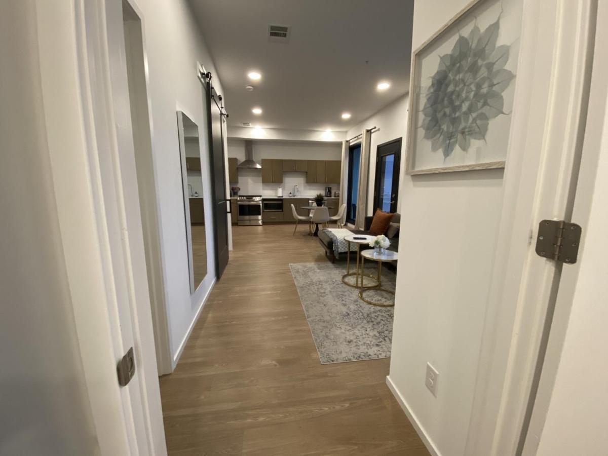 Gulch Located With 4 Beds, Pool, Private Patio And Secure Parking Villa Nashville Exterior photo